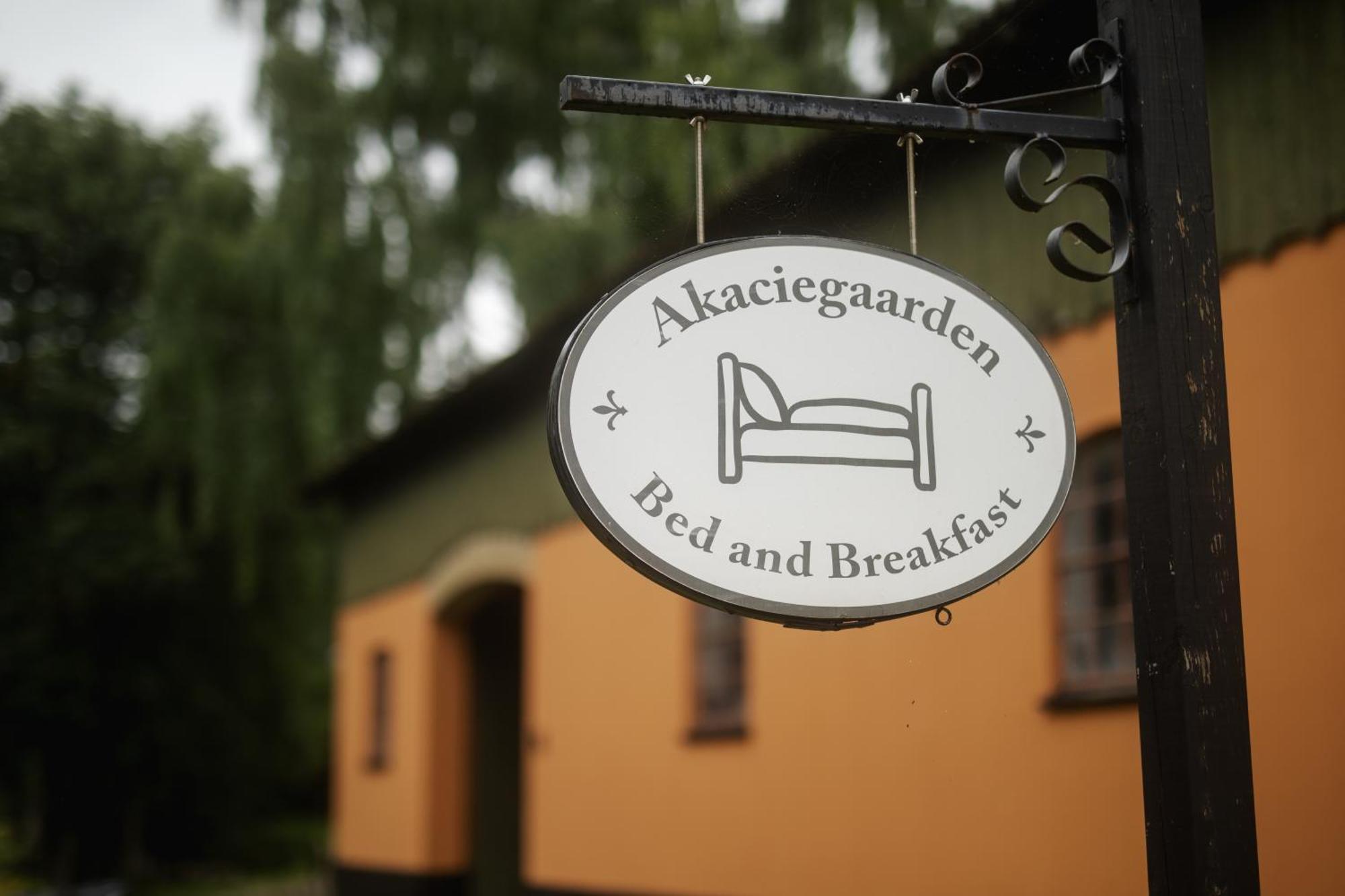 Akaciegaarden Bed & Breakfast Harlev  Ngoại thất bức ảnh