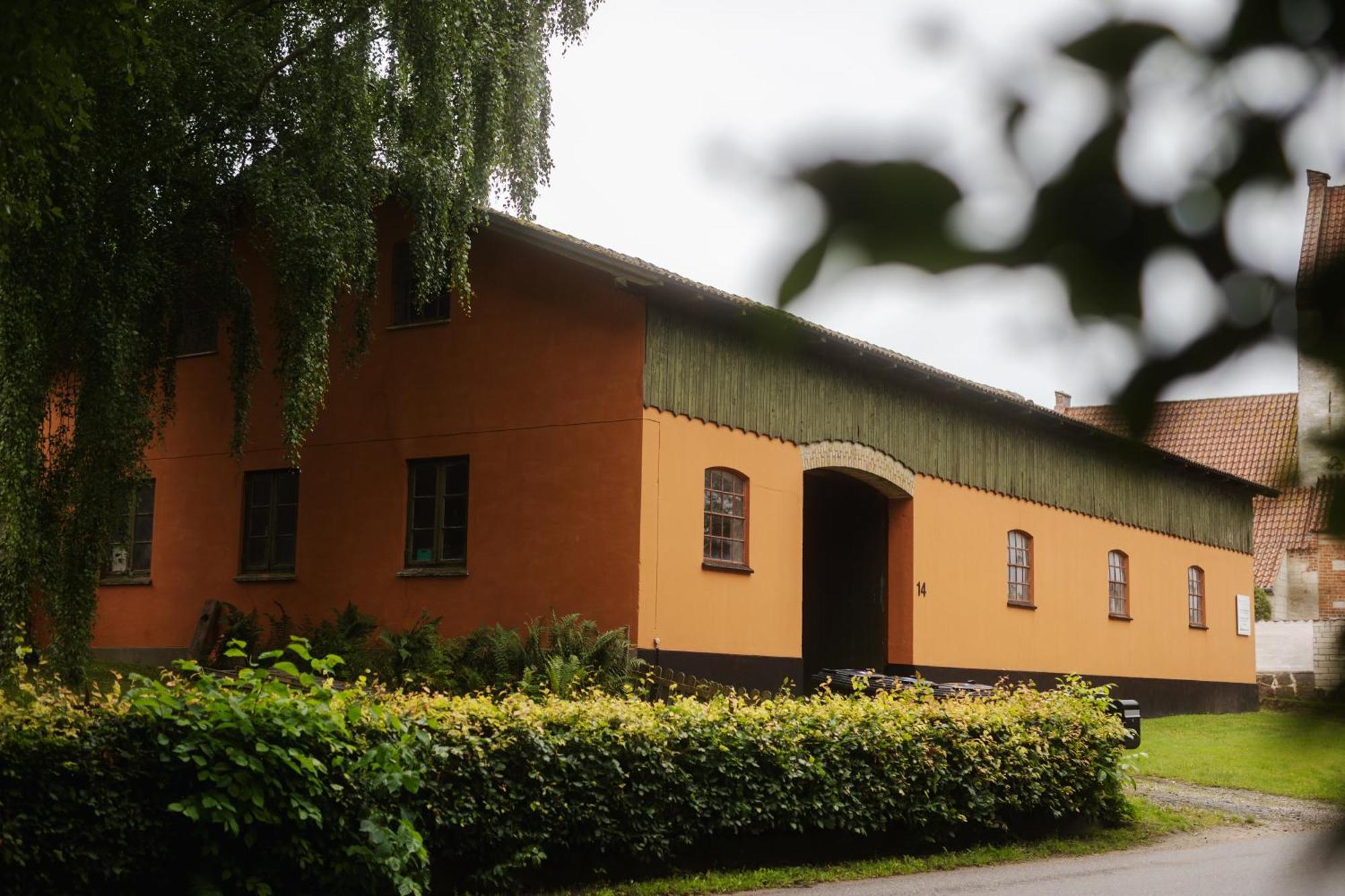 Akaciegaarden Bed & Breakfast Harlev  Ngoại thất bức ảnh